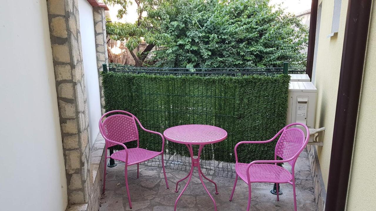 Къщата С Чешмата Appartement Veliko Tarnovo Buitenkant foto